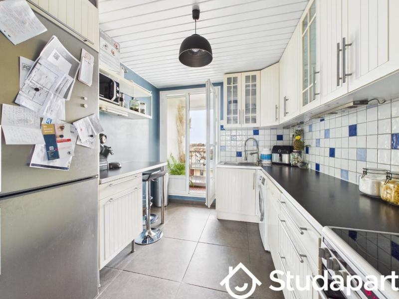 Chambre - 11 m² - 1 pièce