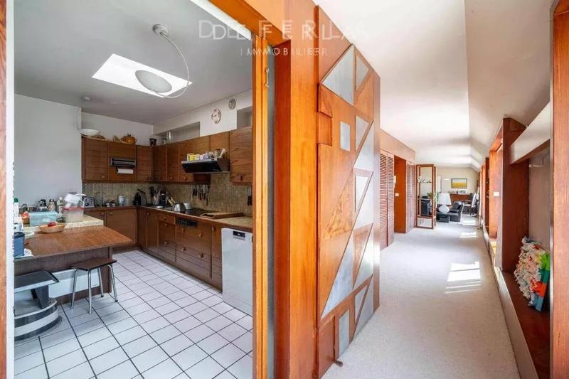 Appartement - 312 m² - 7 pièces