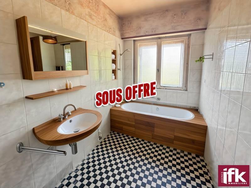 Appartement - 93 m² - 4 pièces