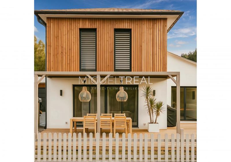 Villa - 180 m² - 6 pièces