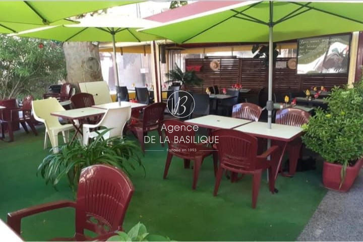 Fonds de commerce - Magasins - 35 m²