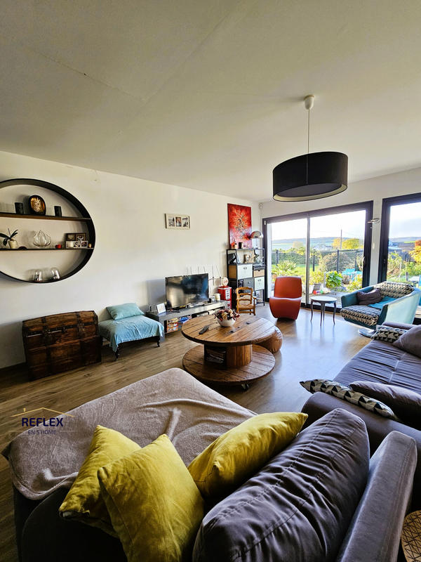 Maison - 190 m² - 6 pièces