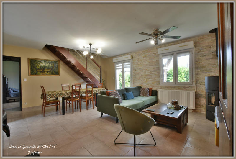 Maison - 99 m² - 5 pièces