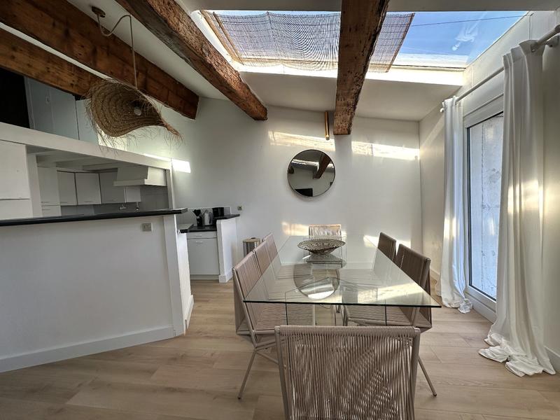 Appartement - 101 m² - 4 pièces