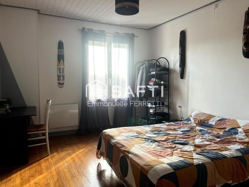 Maison - 151 m² - 6 pièces