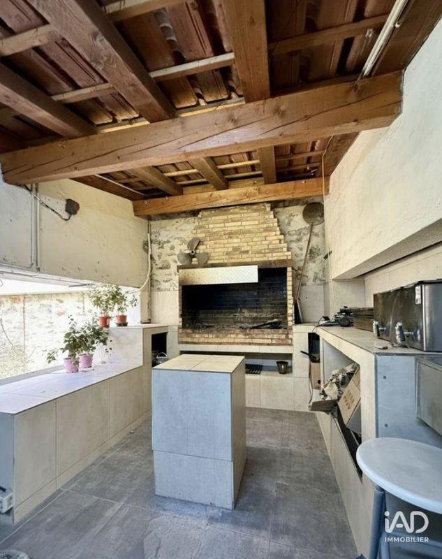 Local commercial - 247 m²