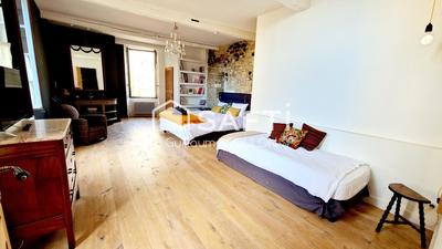 Maison - 182 m² - 6 pièces