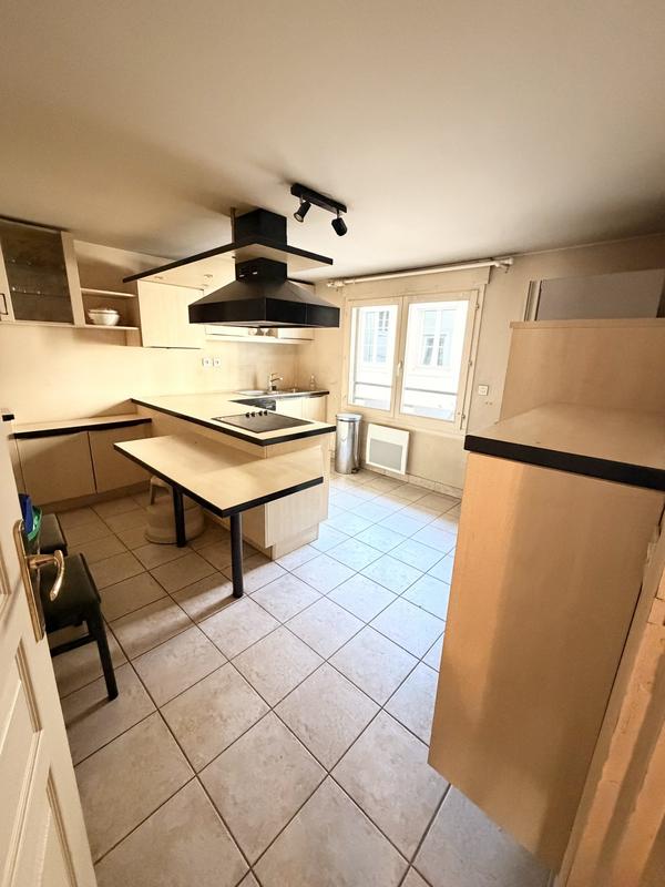 Appartement - 128 m² - 4 pièces