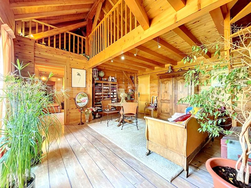 Maison - 168 m² - 5 pièces