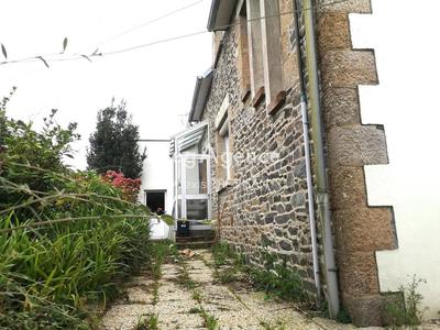 Maison - 126 m² - 6 pièces