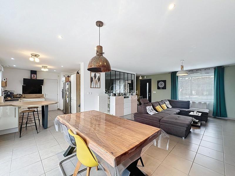 Maison - 124 m² - 6 pièces