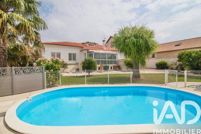 Maison - 135 m² - 6 pièces