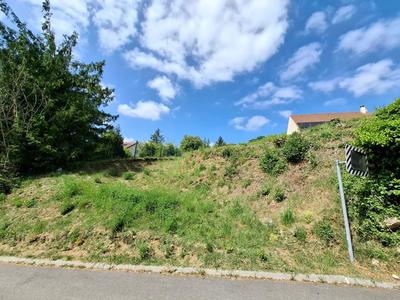 Terrain constructible - 1 423 m²