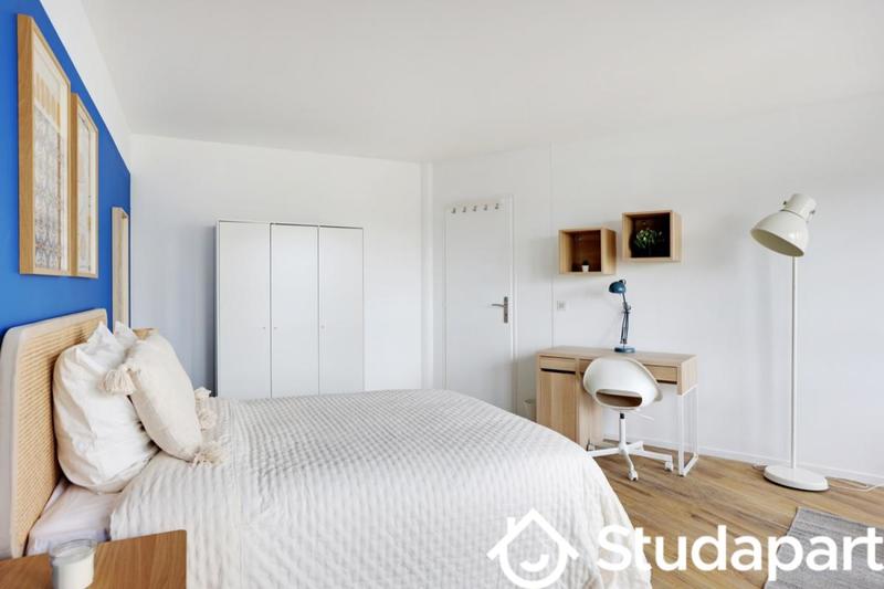 Chambre - 10 m² - 1 pièce