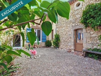 Maison - 345 m² - 15 pièces