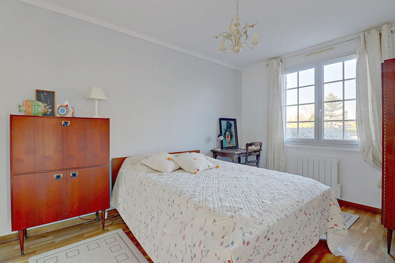 Maison - 137 m² - 5 pièces