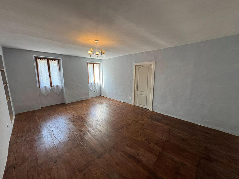 Maison - 168 m² - 6 pièces