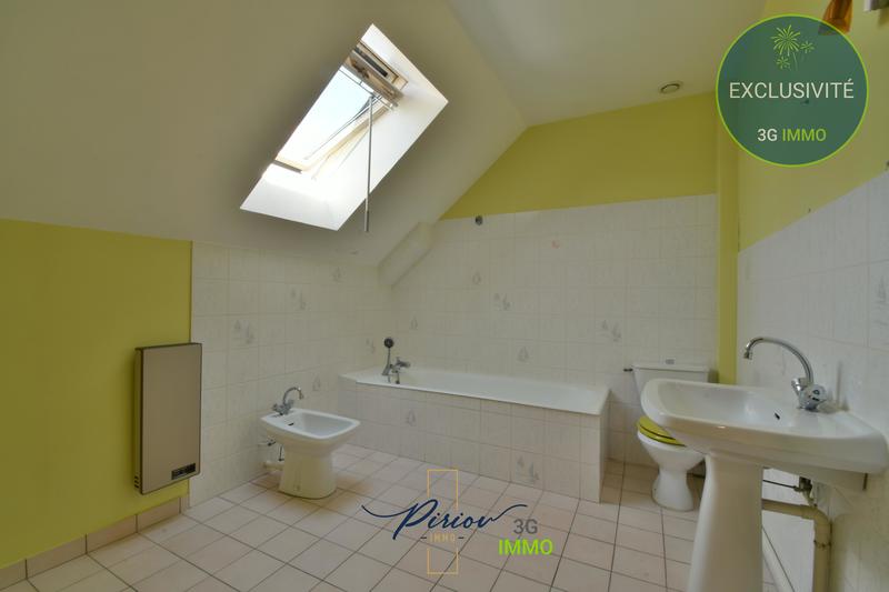 Maison - 106 m² - 7 pièces