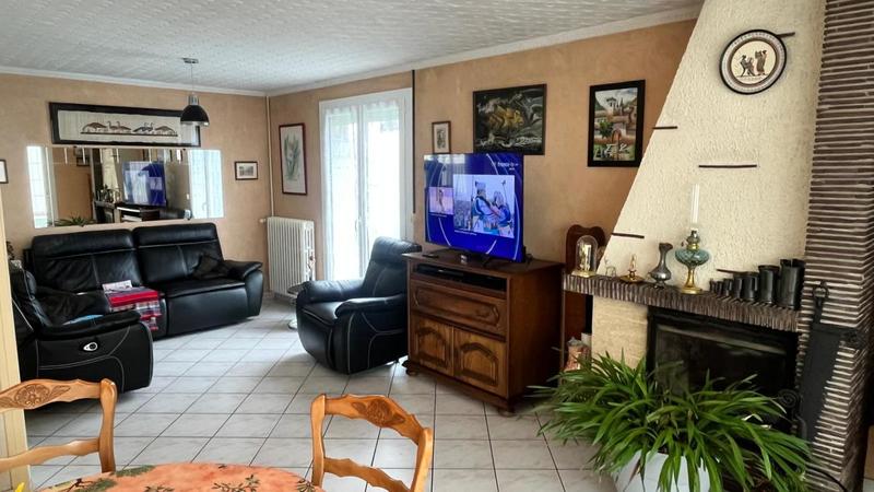 Maison - 90 m² - 4 pièces