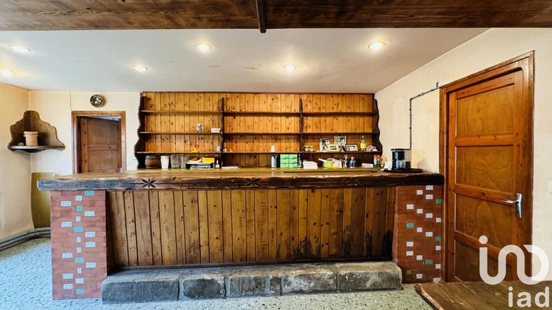 Maison - 302 m² - 12 pièces