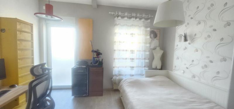 Maison - 96 m² - 4 pièces