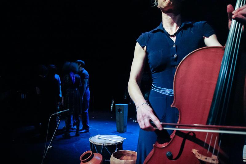 Julie Läderach &amp; Noëlle Miral