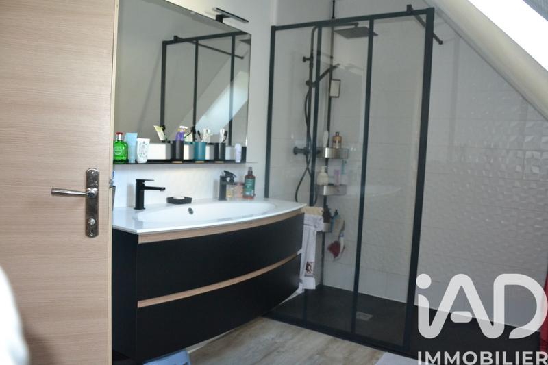 Maison - 101 m² - 6 pièces