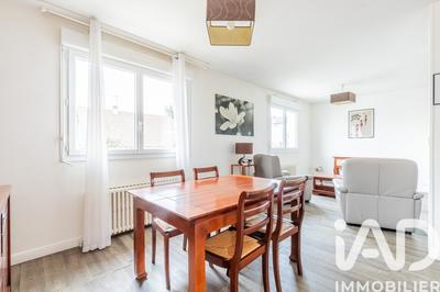 Maison - 78 m² - 5 pièces