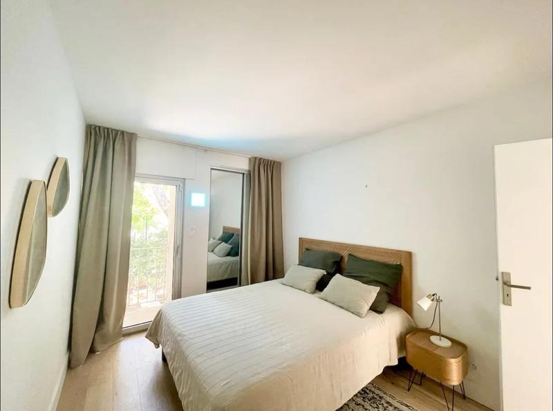 Maison - 200 m² - 6 pièces