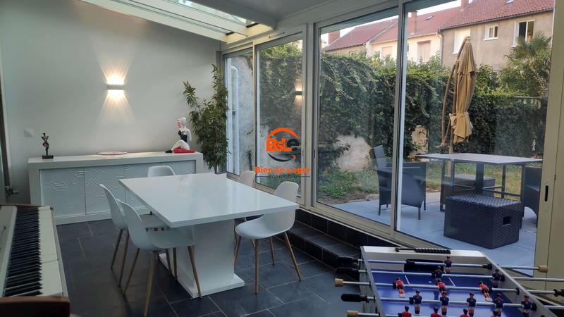 Maison traditionnelle - 113 m² - 5 pièces