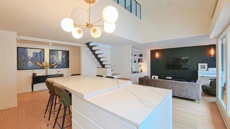 Appartement - 140 m² - 4 pièces