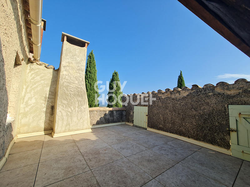 Maison - 270 m² - 10 pièces