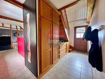 Maison - 210 m² - 8 pièces