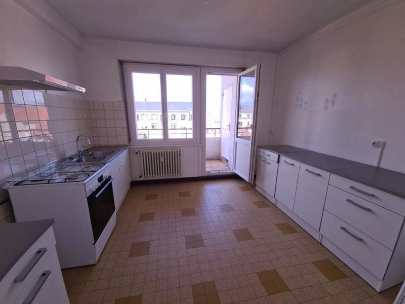 Appartement - 102 m² - 4 pièces