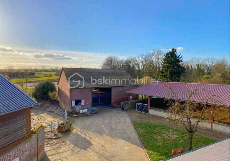 Propriété - 175 m² - 11 pièces