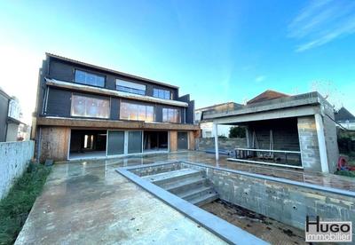 Maison - 98 m² - 4 pièces