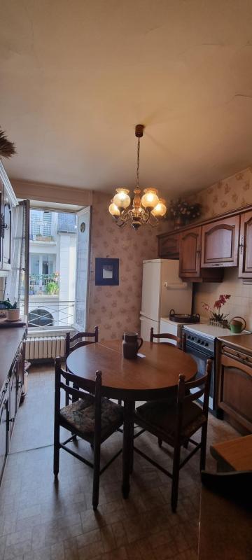 Appartement - 93 m² - 4 pièces