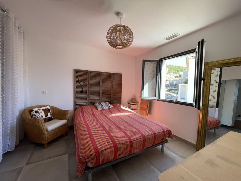 Maison - 165 m² - 6 pièces