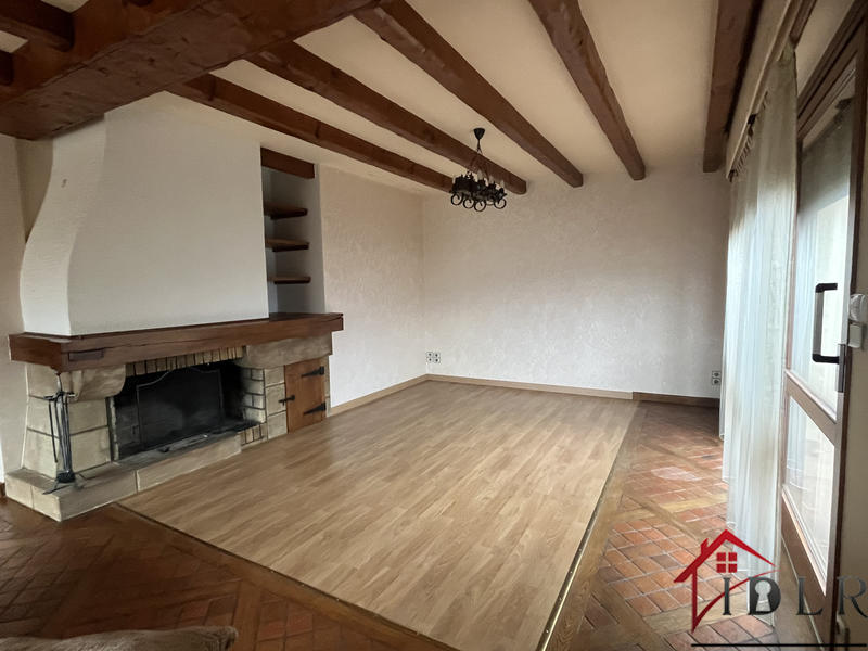 Maison - 230 m² - 7 pièces
