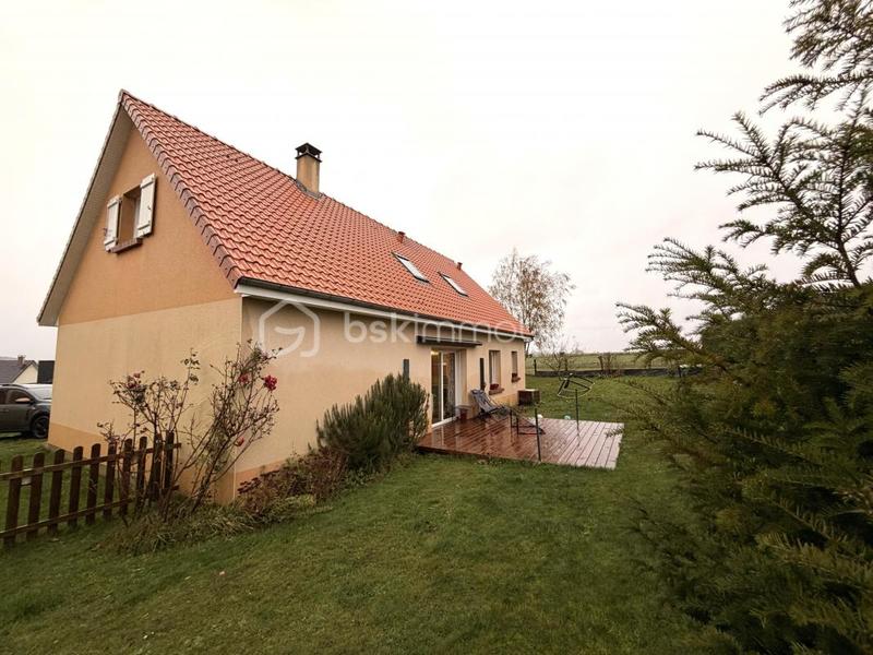 Maison - 105 m² - 5 pièces