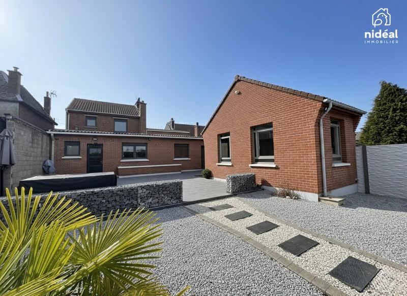 Maison - 110 m² - 5 pièces