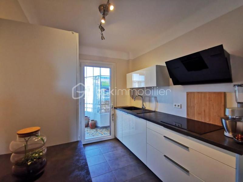Appartement - 67 m² - 3 pièces