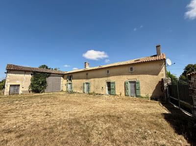 Maison - 219 m² - 6 pièces