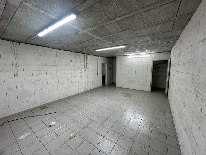 Local commercial - 800 m²