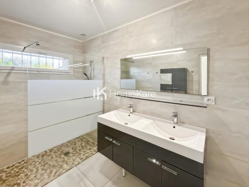 Maison - 82 m² - 3 pièces