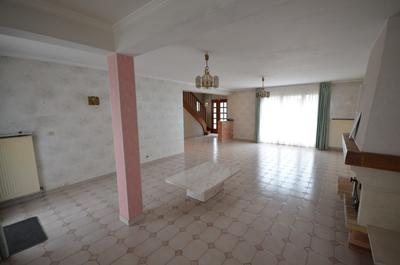 Maison - 196 m² - 6 pièces