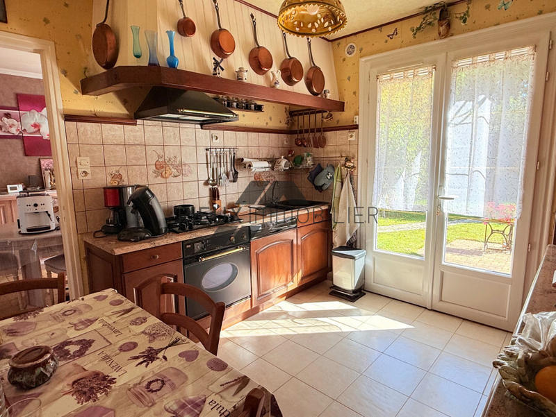 Propriété - 115 m² - 6 pièces