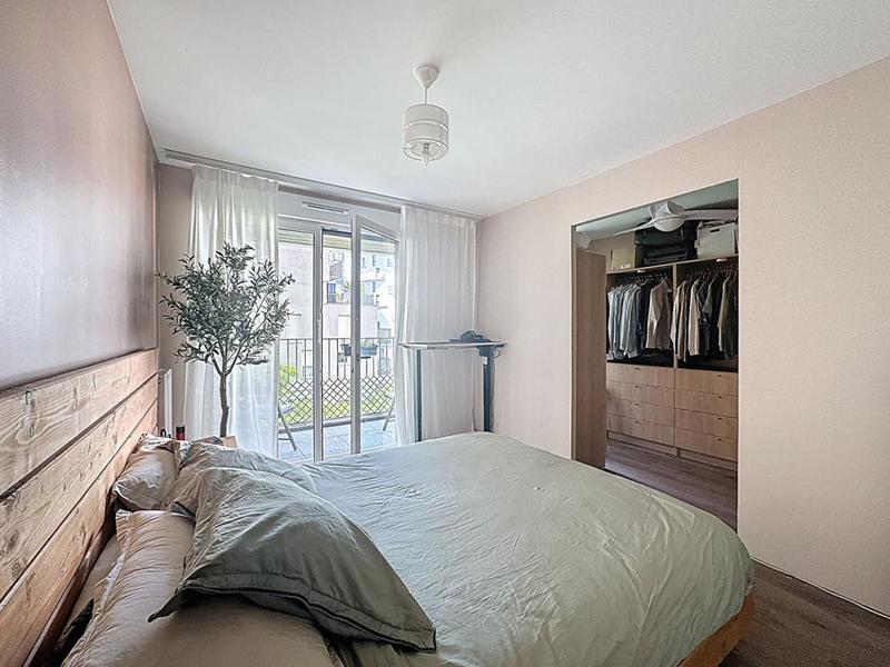 Appartement - 77 m² - 4 pièces