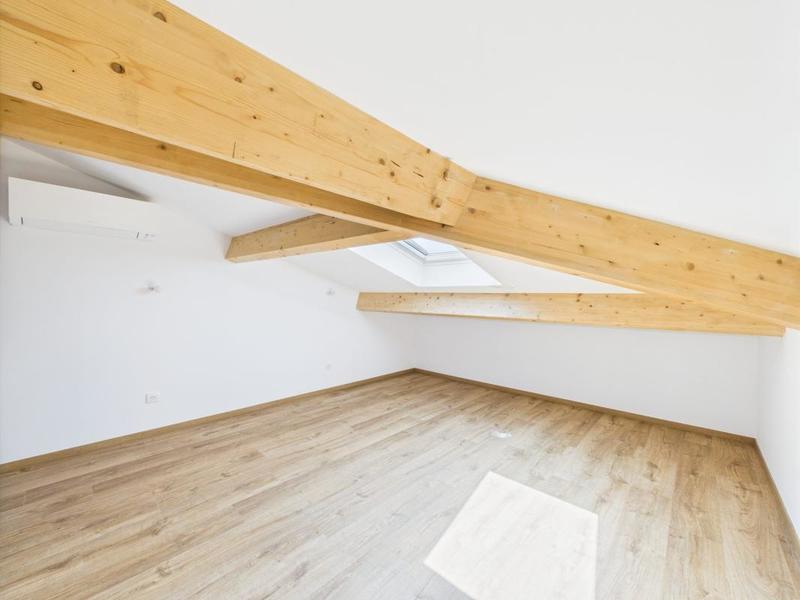 Appartement - 77 m² - 3 pièces