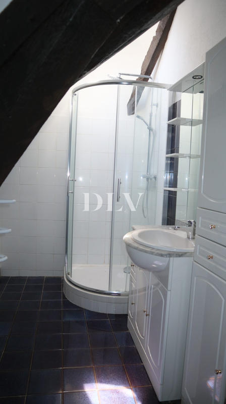 Appartement - 65 m² - 4 pièces